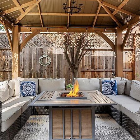 Brand New Listing - Windsor “Winetopia” Getaway Buitenkant foto